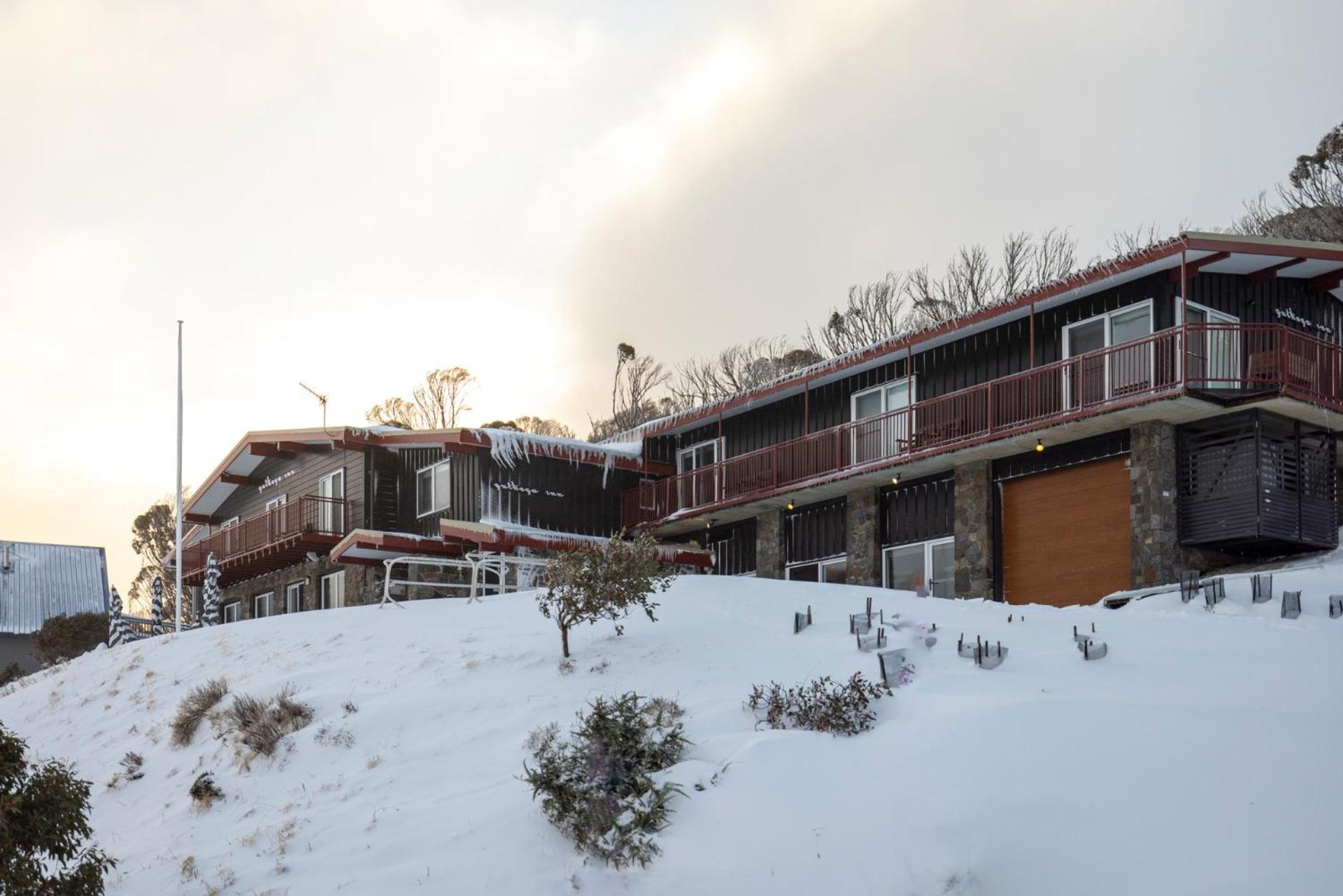 Guthega Inn Perisher Valley Buitenkant foto