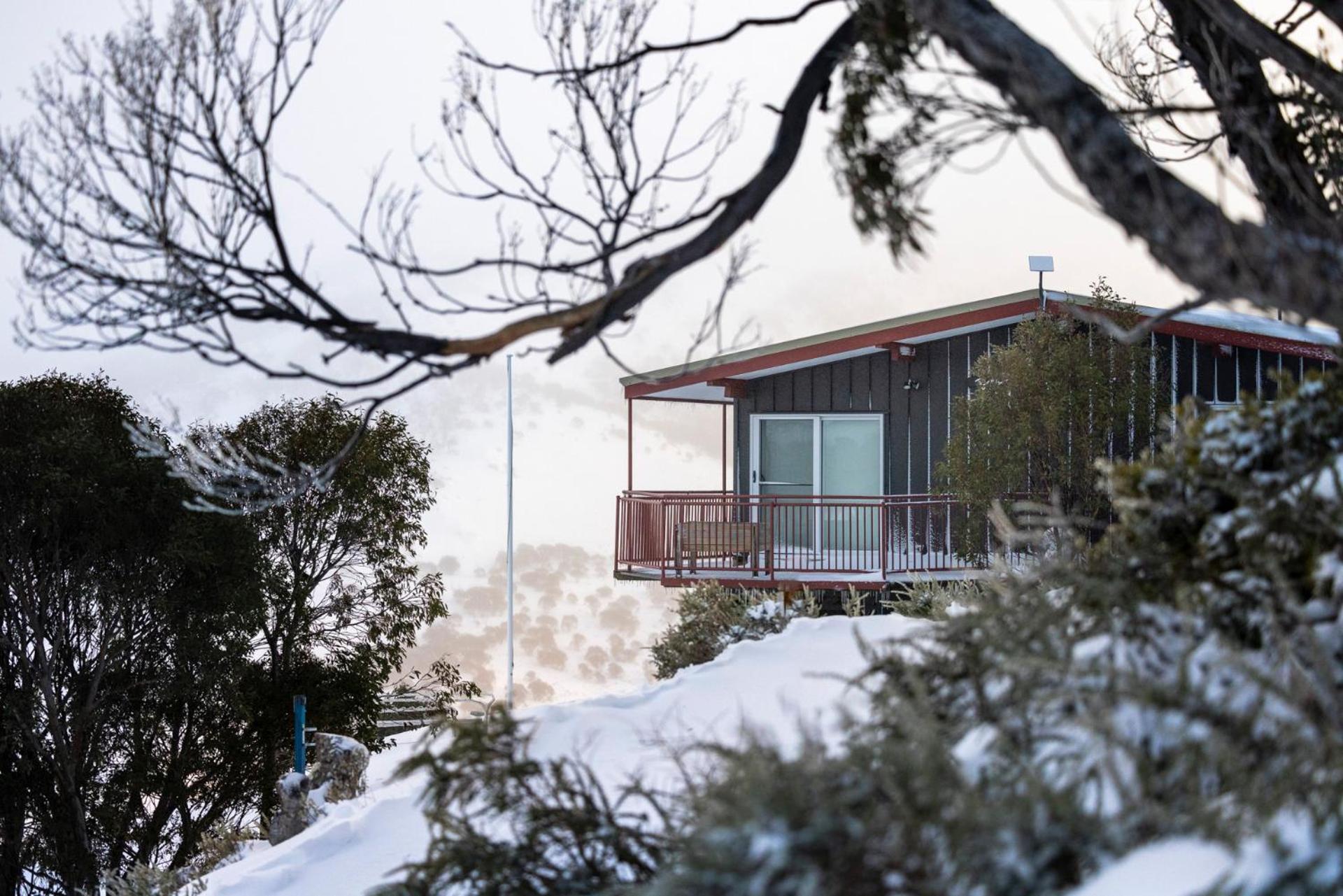 Guthega Inn Perisher Valley Buitenkant foto