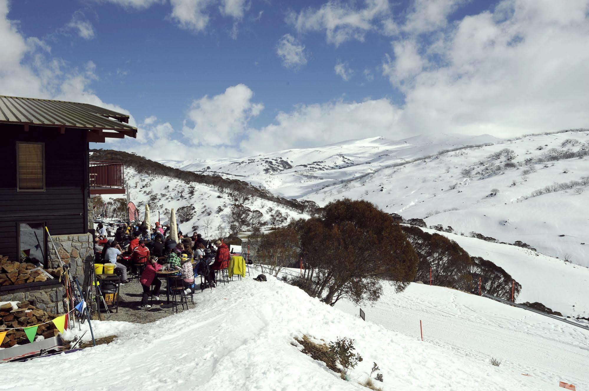 Guthega Inn Perisher Valley Buitenkant foto